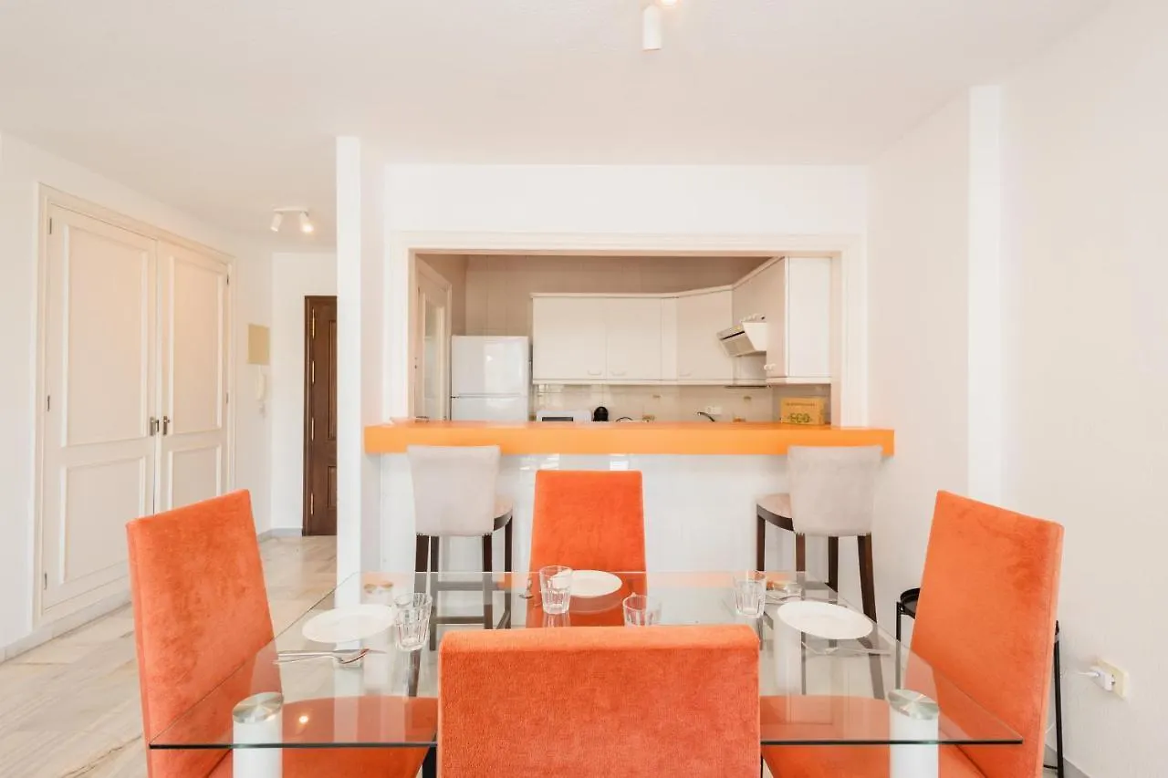 Vacation Apartment With Private Parking In Puerto Banus Marbella